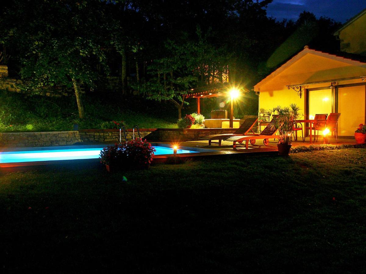Holiday Home Skalniski By Interhome Mucici Luaran gambar